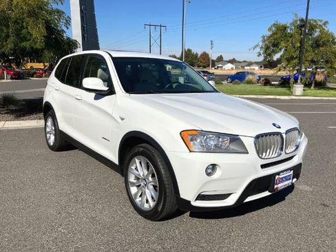 Used 2014 BMW X3 xDrive28i image 2