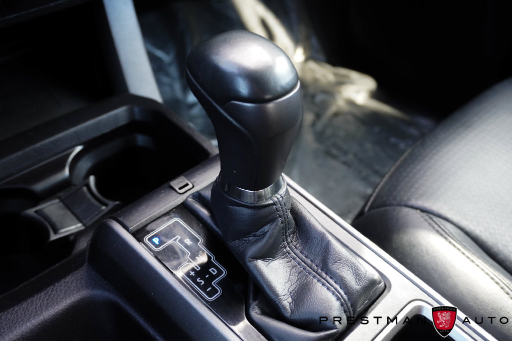 Used 2021 Toyota Tacoma TRD Off-Road w/ TRD Premium Off Road Package AWD/4WD image 47