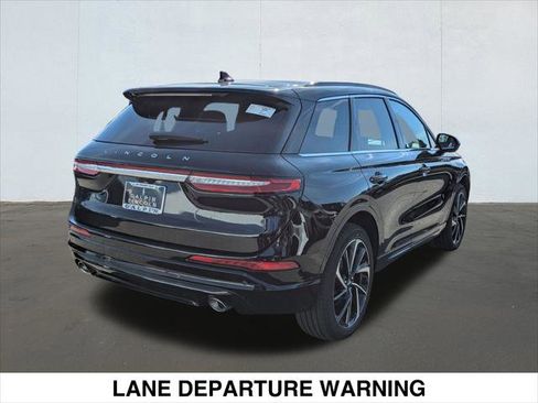 New 2026 Lincoln Corsair Grand Touring image 2