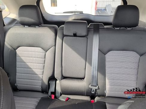 Used 2022 Ford Edge SE AWD/4WD image 26