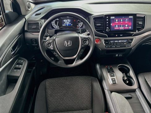 Used 2023 Honda Ridgeline Sport image 21