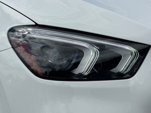 Used 2022 Mercedes-Benz GLE 350 4MATIC image 10