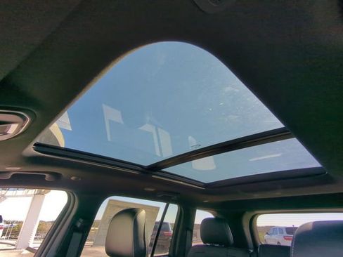 New 2026 Jeep Grand Cherokee Limited w/ Limited Altitude Package image 24