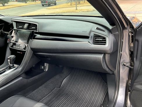 Used 2019 Honda Civic Sport image 18