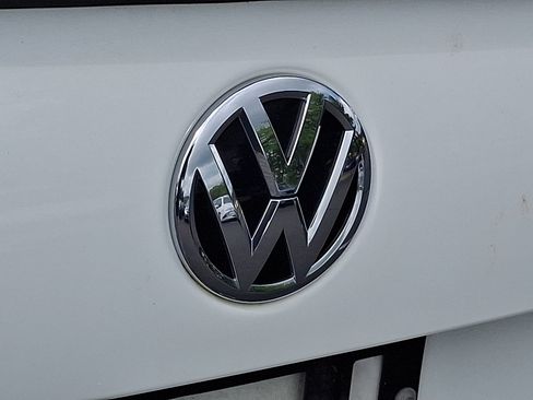 Used 2018 Volkswagen Jetta Sport FWD image 9