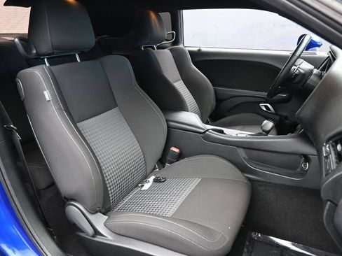 Used 2022 Dodge Challenger GT w/ Blacktop Package RWD image 37