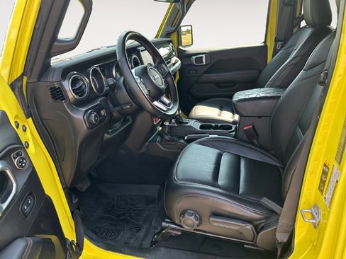 Used 2023 Jeep Wrangler Unlimited Rubicon 392 w/ Xtreme Recon 35" Tire Package AWD/4WD image 9