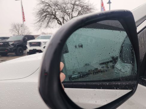 Used 2020 Buick Encore GX Select w/ Advanced Technology Package image 21