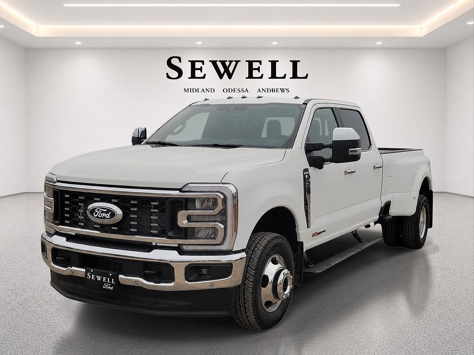 New 2027 Ford F350 King Ranch w/ Chrome Package AWD/4WD image 1