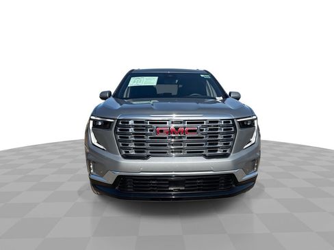 Used 2024 GMC Acadia Denali w/ Super Cruise Package image 4