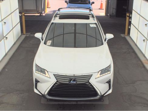 Used 2017 Lexus RX 350 FWD image 3
