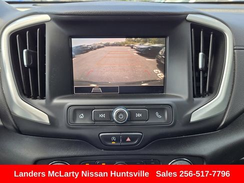 Used 2023 GMC Terrain SLE w/ Driver Convenience Package AWD/4WD image 19