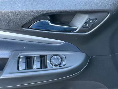 Used 2022 Chevrolet Bolt EUV Premier w/ Sun & Sound Package image 27