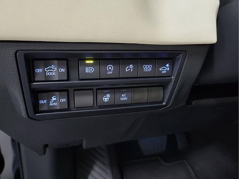 Used 2023 Toyota Tundra 1794 Edition AWD/4WD image 13