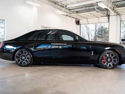Used 2022 Rolls-Royce Ghost Black Badge image 5