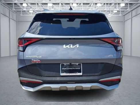 Used 2023 Kia Sportage EX AWD/4WD image 4