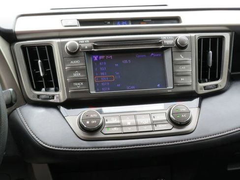 Used 2013 Toyota RAV4 XLE image 25