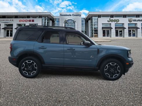 Used 2023 Ford Bronco Sport Outer Banks w/ Tech Package image 9