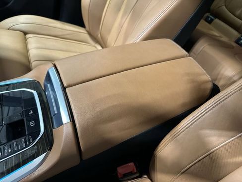 Used 2021 BMW X5 M50i w/ Executive Package AWD/4WD image 28