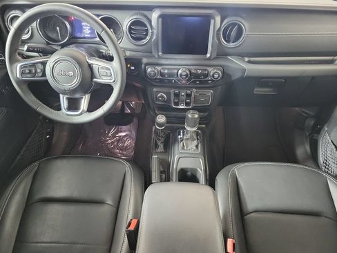 Used 2023 Jeep Wrangler Unlimited Sahara AWD/4WD image 14