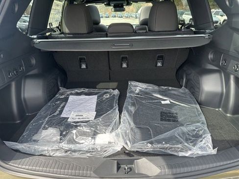 New 2026 Subaru Forester Premium AWD/4WD image 9