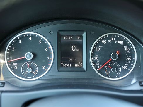 Used 2016 Volkswagen Tiguan S AWD/4WD image 39
