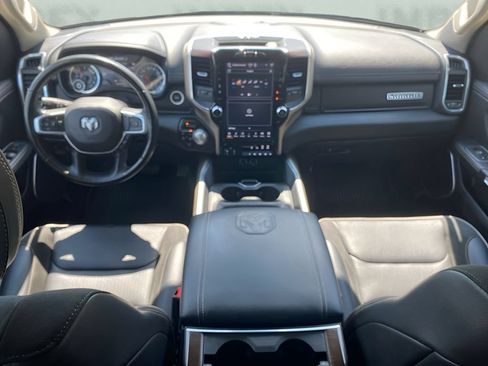 Used 2022 RAM 1500 Laramie AWD/4WD image 14