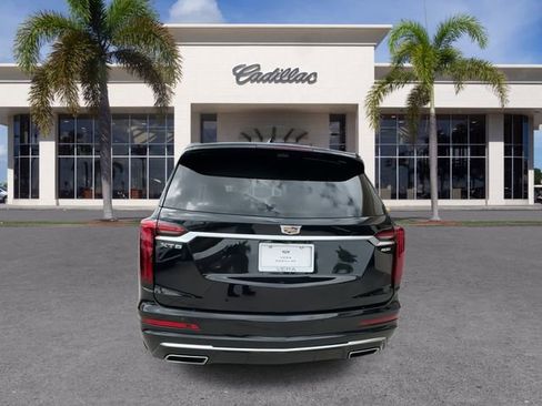 Used 2023 Cadillac XT6 Premium Luxury w/ Technology Package image 12