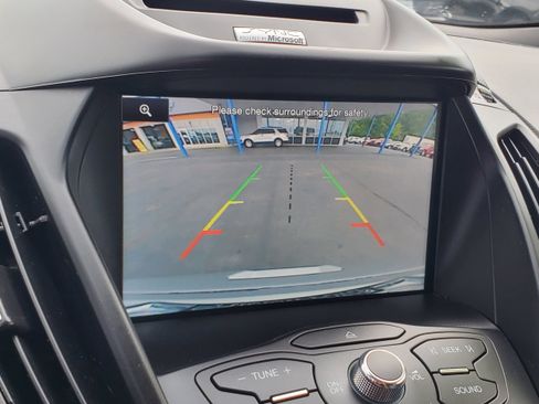Used 2014 Ford Escape SE w/ Equipment Group 201A FWD image 20