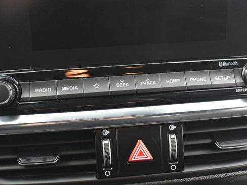 Used 2021 Kia Forte GT-Line image 22