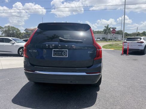 Certified 2023 Volvo XC90 B6 Ultimate w/ Protection Package Premier AWD/4WD image 4