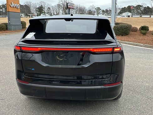 Used 2024 Jeep Wagoneer Launch Edition image 9