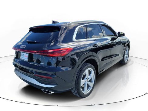 New 2025 Audi Q5 Premium Plus image 4