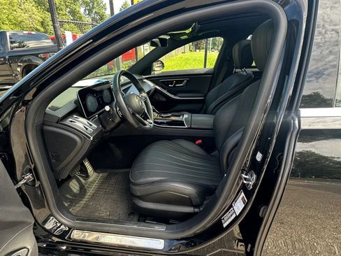 Used 2022 Mercedes-Benz S 580 4MATIC Sedan image 19