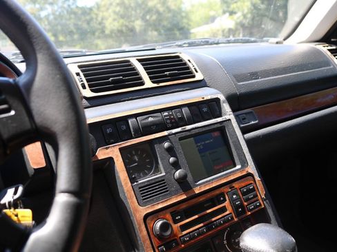 Used 1999 Land Rover Range Rover HSE AWD/4WD image 16
