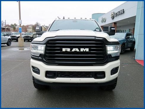 Used 2023 RAM 3500 Limited AWD/4WD image 2