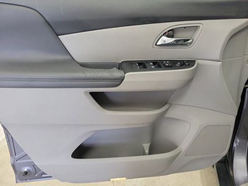 Used 2016 Honda Odyssey EX-L image 20