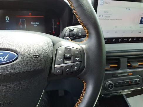 Used 2025 Ford Maverick Tremor AWD/4WD image 21