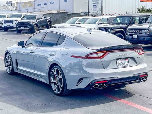 Used 2019 Kia Stinger GT1 image 2