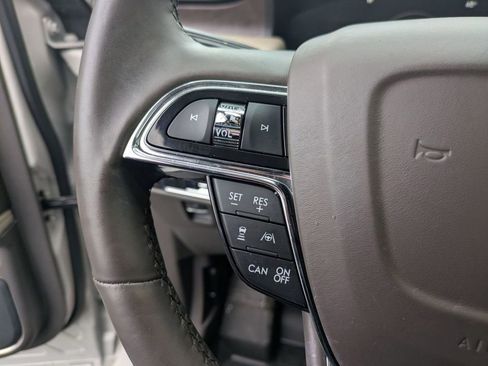 Used 2023 Lincoln Nautilus Reserve w/ Equipment Group 201A image 29