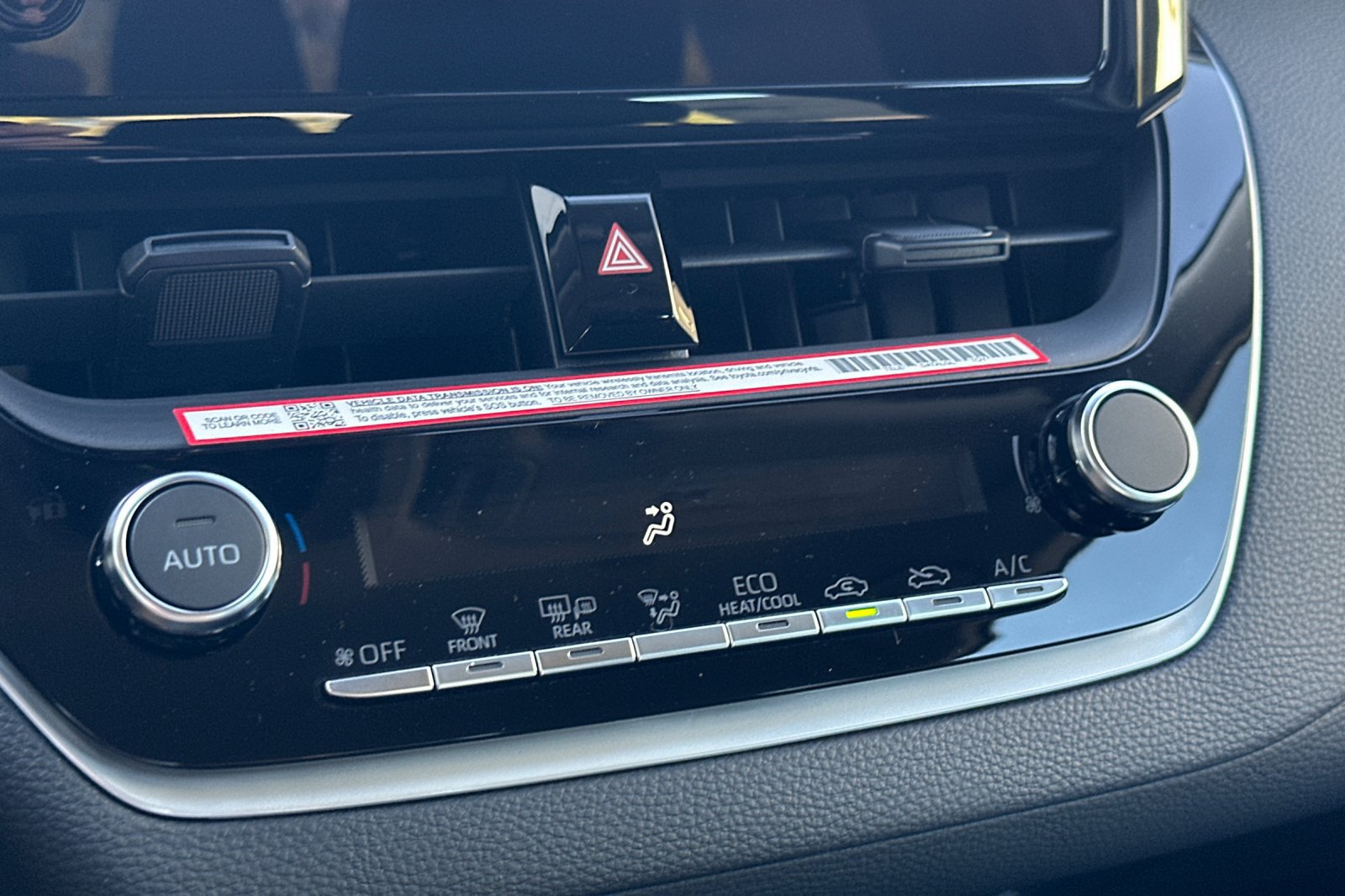 New 2027 Toyota Corolla LE w/ LE Premium Package FWD image 22