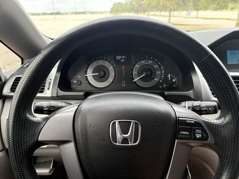 Used 2011 Honda Odyssey LX image 38