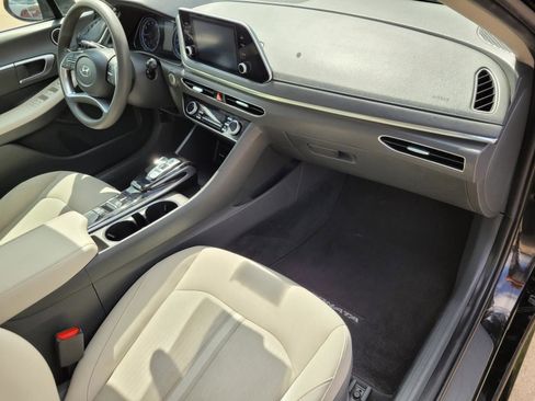 Used 2022 Hyundai Sonata SEL FWD image 9