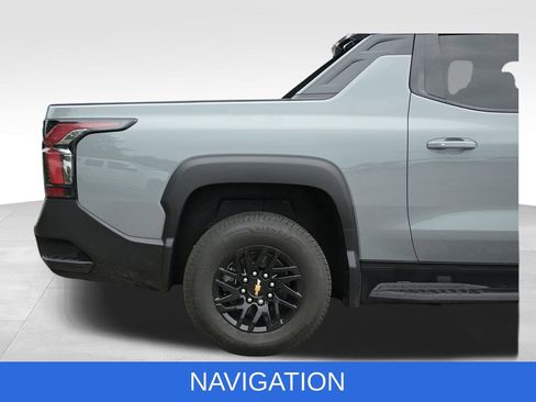 Used 2026 Chevrolet Silverado EV LT AWD/4WD image 14