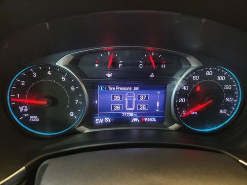 Used 2020 Chevrolet Equinox LT w/ Driver Convenience Package image 23