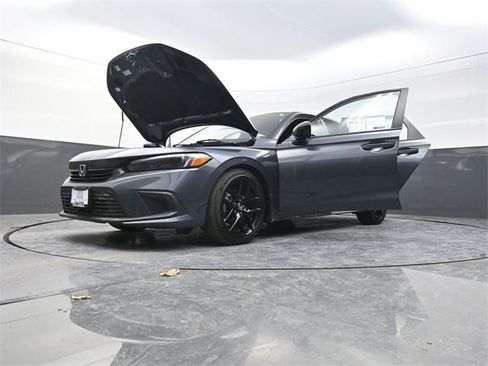 Used 2024 Honda Civic Sport image 27