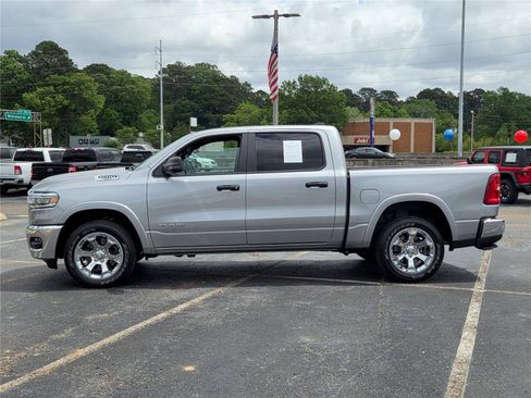 Certified 2025 RAM 1500 Big Horn AWD/4WD image 8