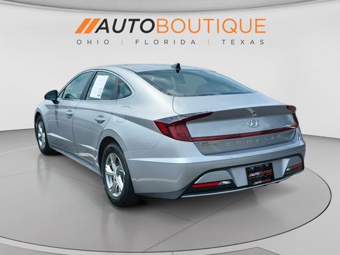 Used 2023 Hyundai Sonata SE FWD image 3