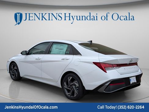 New 2026 Hyundai Elantra Limited FWD image 6