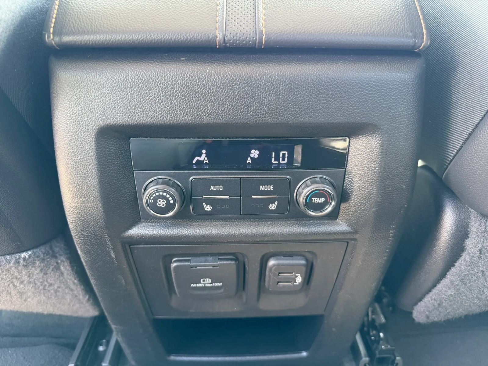 Used 2019 Chevrolet Traverse Premier AWD/4WD image 26